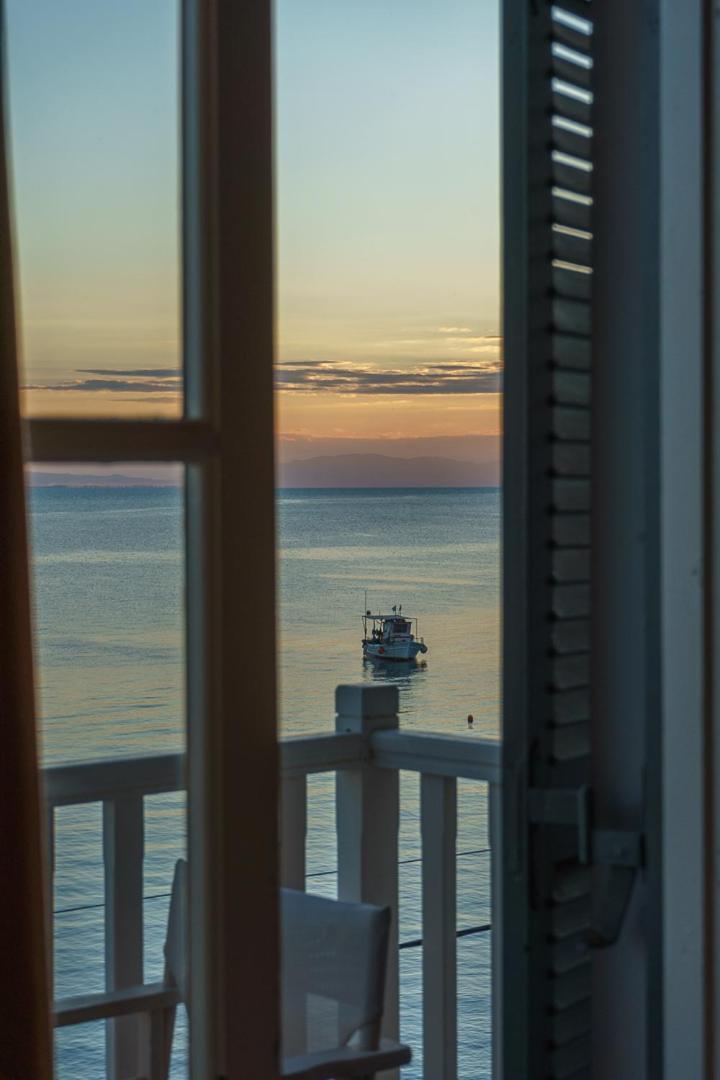 Archontiko Seaside Hotel Платаньяс Экстерьер фото