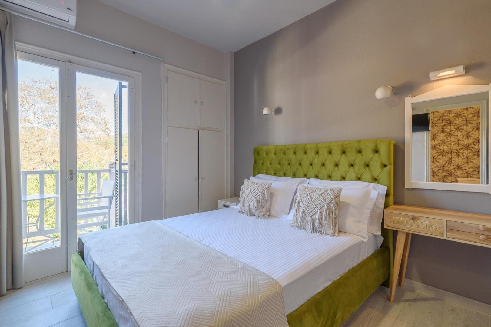 Archontiko Seaside Hotel Платаньяс Экстерьер фото