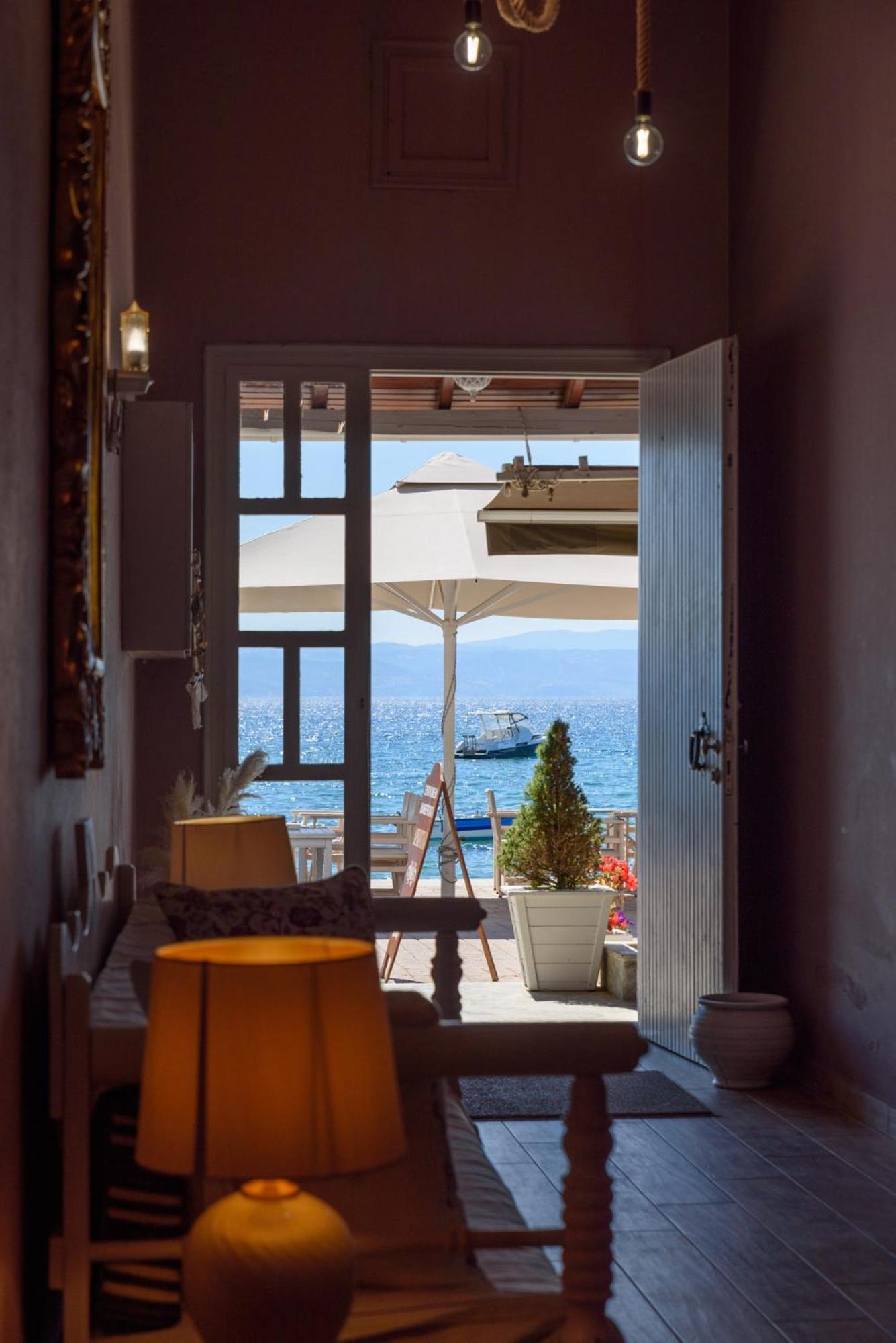 Archontiko Seaside Hotel Платаньяс Экстерьер фото